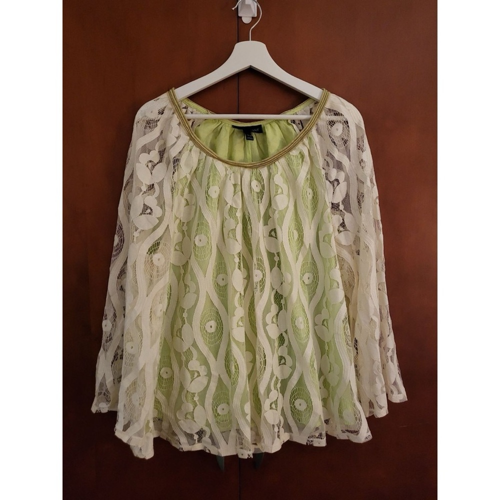 Lane Bryant Elegant Lace Overlay Green Top nwot size 26/28 (4x)